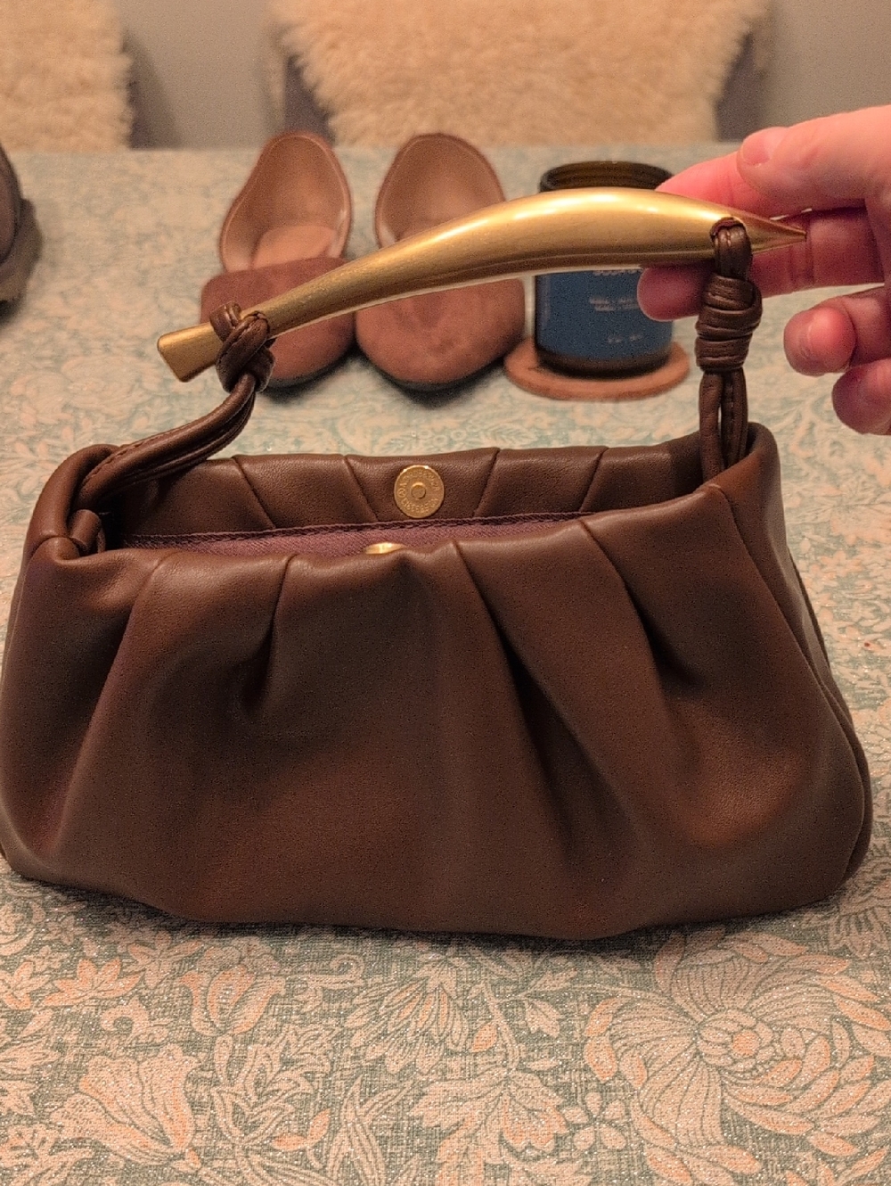 CHIC BROWN RUCHED CLUTCH BAG WITH GOLD HANDLE MINI SHOULDER PURSE TRENDY STATEME